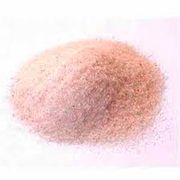 Produtos Naturais: Sal Rosa do Himalaia fino 100g - serve principalmente como um temperador em culinária, substituindo o sal comum, pois contém uma variedade de minerais como cálcio, magnésio, ferro e potássio, diferentemente do sal refinado