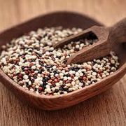 Grãos e Cereais: Mix Quinoas 100g - Um Mix de Quinoas! Vermelha, Branca e Preta. A quinoa é um alimento de alto valor biólogico, ou seja, possui todos os aminoácidos essenciais que o nosso corpo precisa para funcionar corretamente.