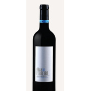 Português: Vinho Forja do Ferreiro Beira Interior D.O.C - Produzido com uvas da castas tradicionais da Região da Beira Interior, Rufete, Jaen, Mourisco, Tinta Roriz e Touriga Nacional. 13% vol.Aromas florais e doces. Encorpado e com taninos muito presentes.Servir entre 16ºC-18ºC.