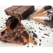 doces artesanais: Cone brigadeiro - cone banhado no chocolate ao leite e recheado com brigadeiro