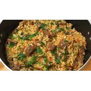 Arroz: Arroz Caseirão - Serve de duas a três pessoas - Arroz Caseirão (Ingredientes: Carne Picadinha, Cebola, Tomate, Cebolinha, Arroz Parboilizado, Batata Frita, Salada de Alface, tomate e Abacaxi)