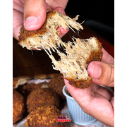 Porções: Croqueta de Costela Cremosa com 6 unidades - Porção Média (Ingredientes: costela cremosa desfiada)