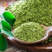 Monte seu Pré Treino!: Moringa em pó 50g - Pode ser usada como um suplemento pré-treino natural porque é rica em vitaminas, minerais e proteínas que ajudam a reduzir a fadiga, melhorar o desempenho físico e fornecer energia.