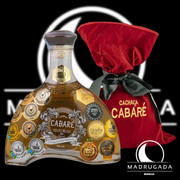 Cachaça: Cachaça Cabaré Extra Premium 700ml)