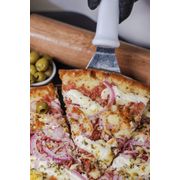 Especiais 2: Pizza de ÉMBARE - Pizza Grande (Ingredientes: Mussarela, Cream Cheese, Calabresa Moída, Cebola Roxa)