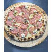 Tradicional: Lombo Canadense - Pizza Grande (Ingredientes: Molho de Tomate,  Lombo canadense,  Mussarela,  Orégano,  Cream Cheese)