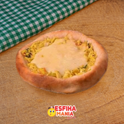 Esfihas salgadas: Frango C/ Queijo - Esfihas salgadas (Ingredientes: Frango desfiado, tomate , cheiro verde e tempero especial., muçarela)