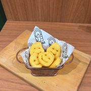 Porções: Fritas Individual Carinha - Porção