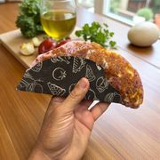 Tapioca: Tapioca Carne de Sol - Unico (Ingredientes: cebola de manteiga de garrafa, Charque desfiada, cheiro verde, Goma com açaí orgânico)
