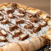Doces: Banana com Chocolate - Pizza Grande (Ingredientes: Banana, Creme de Chocolate)