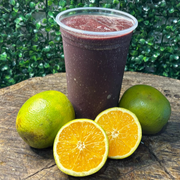Viatamina Açaí batido c/ Laranja: Vitamina de Açaí Com Suco de Laranja 500ml - Vitamina (Ingredientes: Açaí, Suco de Laranja)