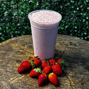 Vitamina Morango c/ L. em Pó: Vitamina de Morango e Leite em Pó 500ml - Vitamina (Ingredientes: Fruta: Morango, Leite em Pó)