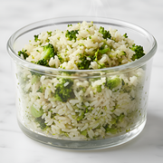 Guarnição: Arroz de Brócolis - Ótima opção para quem busca leveza e sabor, ideal com grelhados e pratos mais saudáveis.