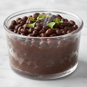 Guarnição: Feijão Preto - Tradicional e saboroso, ideal para acompanhar arroz e carnes do dia a dia.