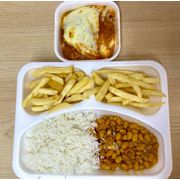 Marmitex tradicionais: Lasanha a Bolonhesa - Almoço (Ingredientes: 2 acompanhamentos a sua escolha)