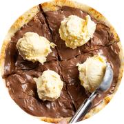 Doces: PetitGafetta - Pizza Gigante (Ingredientes:  Creme de Chocolate ao Leite,  Sorvete)