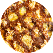 Especiais: Frango à Bolonhesa - Pizza Gigante  (Ingredientes: Molho,  Muçarela,  Frango,  Molho à Bolonhesa,  Orégano)