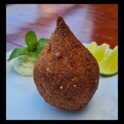Kibes Unidades: Kibe c/ Frango e Requeijão - 1 Porção (Ingredientes: frango, Requeijão)