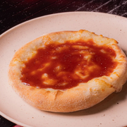 Esfiha: Romeu e Julieta - A união perfeita do doce de goiabada com a suavidade do queijo