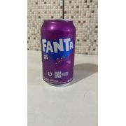 Refrigerante: Fanta uva lata 350ml)