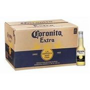 Cervejas Mala Fechada: Coronita Extra Long Neck 210ml - Corona Extra é a cerveja mais vendida e a marca mais exportada do México. Esta cerveja do tipo Pilsen foi produzida pela primeira vez em 1925 pela Cervecería Modelo, localizada na Cidade do México. Possui sabor leve de baixa graduação alcoó