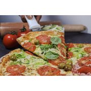 Promo 3: 27.De Roma - Pizza Grande (Ingredientes: Molho da Casa, Alho Poró, Mussarela, Manjericão, Tomate, Parmesão, Azeitona)