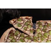 Doces: supresa de Uva - Pizza Grande (Ingredientes: uva verde fresca, creme de leite ninho, Nutella)