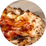 Especiais: 47 - Parma - Pizza Grande (8 Fatias 35cm) (Ingredientes: Azeite Trufado, Molho de tomate pelati italiani, Muçarela de Búfala, Orégano, Presunto Parma)