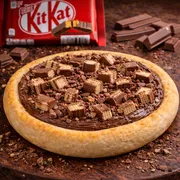 Esfihas Doces: Chocolate c/ Kit Kat - Esfiha Doces (Ingredientes: Chocolate ao Leite, Kit Kat)