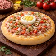 Esfihas especiais: Portuguesa - Esfihas salgadas (Ingredientes: Azeitona, Cebola picada, Mussarela, Orégano, ovo, Presunto, Tomate)