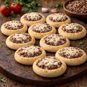 Combos mini: Kit carne c/ queijo - 10 mini esfihinhas gourmet sabor carne com queijo