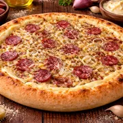 Tradicionais: 3 - Alamar - Pizza Grande (Ingredientes: Molho de Tomate, mussarela, calabresa, cebola, catupiry, orégano)