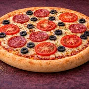 Nobres: 46 - Italiana - Pizza Grande (Ingredientes: Molho de Tomate, mussarela, salame italiano, tomate, azeitona, orégano)