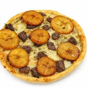 Especiais: 23-Pizza de filé com banana frita - Pizza Grande (Ingredientes: Molho, Mussarela, Filé, Banana frita)