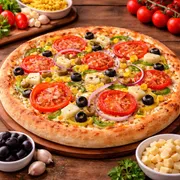 Tradicionais: 16 - Vegetariana - Pizza Grande (Ingredientes: Molho de Tomate, mussarela, tomate, palmito, milho, pimentão, cebola, azeitona, orégano)