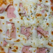 Especiais: Catuperu - Pizza Grande (Ingredientes: Peito de Peru Defumado, Catupiry)