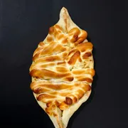 Doces: Banana Nevada - Esfihas (Ingredientes: Banana, Canela, Chocolate Branco)