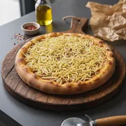 Especiais: Strogonoff de Carne - Pizza Grande 35 cm3 sabores (Ingredientes: Batata Palha, Mussarela, Strogonoff de Carne)