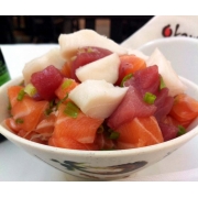 Tataki: Tataki Misto (500g) - Tataki (Ingredientes: Atum, Cebolinha, Cream Cheese, Gergelim Moído, Kani, Porção para 2 pessoas, Salmão)