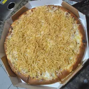 Especiais: 28- Filé - Pizza Grande (Ingredientes: Creme de Strogonoff, Filé Mignon, Mussarela, Batata Palha)