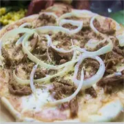 Nobres: Alcatra Acebolada - Pizza Gigante (Ingredientes: Alcatra Acebolada, Molho de Tomate, Mussarela, Orégano)