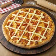 Tradicionais: Calabresa C/Catupiry - Pizza Grande 35 cm3 sabores (Ingredientes: Calabresa, Catupiry, Mussarela)