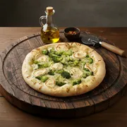 Tradicionais: Brocolis C/Cream cheese - Pizza Grande 35 cm3 sabores (Ingredientes: Brócolis, Cream Cheese, Mussarela)