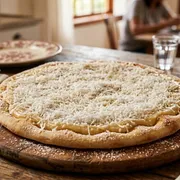 Doces: Beijinho - Pizza Grande (Ingredientes: Coco Ralado,  Leite condensado)