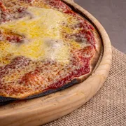 Doces: ROMEU E JULIETA - Pizza Grande (Ingredientes: Catupiry, GOIABADA)