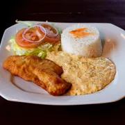 ALMOÇO PRIME: Marmita Frango a Milanesa - Almoço Executivo Prime (Ingredientes: Arroz, cremoso creme de milho, Frango a milanesa, salada)