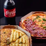 Promoçao da Semana: 2 pizzas grande e uma coca-cola geladinha - pizza grande de mussarela +pizza grande calabresa acebolada + 1 coca- cola 2 litro