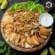 Média: Filé de Frango M 400g - Porção (Ingredientes: Filé de Frango, Pão Torrado, Alface e Tomate, Maionese Caseira)