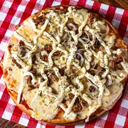 Pizzas Salgadas: Costela - Pizza Família (Ingredientes: catupiry, cebola, mussarela, orégano, Costela bovina)