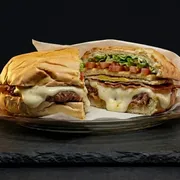 Lanches: X-Egg Bacon - Lanches Simples (Ingredientes: Pão de Hambúrguer, Maionese, Alface, Tomate, Hambúrguer, Bacon, Ovo, Presunto, Queijo)